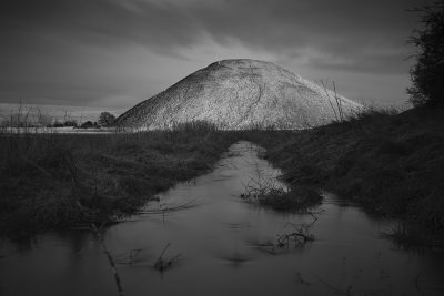 2/25: Silbury Hill, Avebury, Wiltshire.